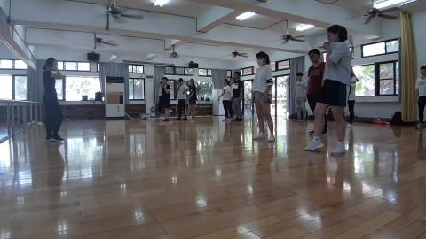 0506有氧舞蹈-10.mp4