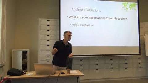 1090907 古代文明專題-8