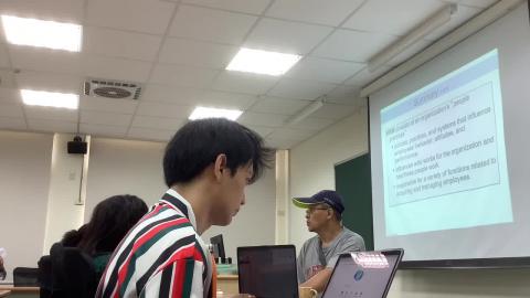 trim.BBB1CDE8-17DC-472C-A6C6-0C973ABAB2A4.MOV