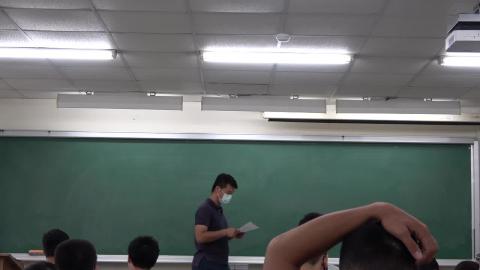 109線性代數(一)1007.MP4