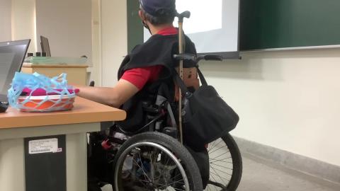 trim.8E9884AF-0FC2-48E8-AA1B-20C3FA5FDDF9.MOV