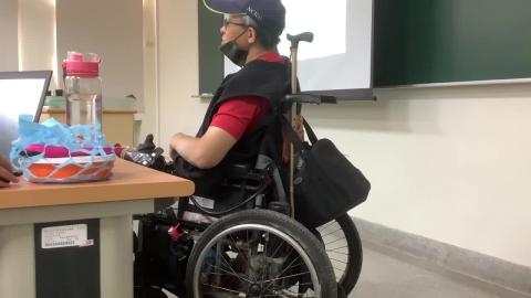 trim.B7460CD4-1CE3-46F0-913B-DE04E7CEF0A2.MOV