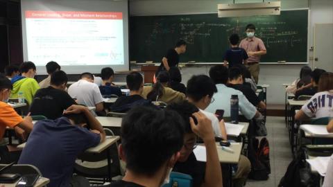 2020/11/27 應用力學-2