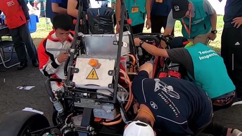 12_成大方程式賽車.mp4