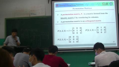 1092_E922000 線性代數 20210524_2