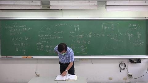 16.4 The Gradient as a Normal; Tangent Lines and Tangent Planes