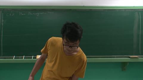 20210526高等電磁學_01.mpg