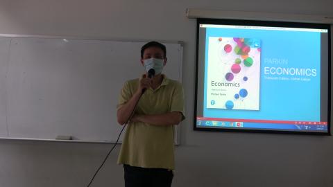 20210603經濟學二-01.MTS