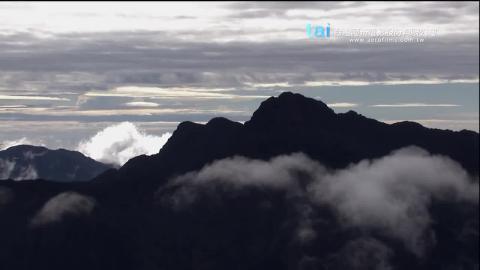 軍-60週年-齊柏林-看見台灣 慈航天使.mp4