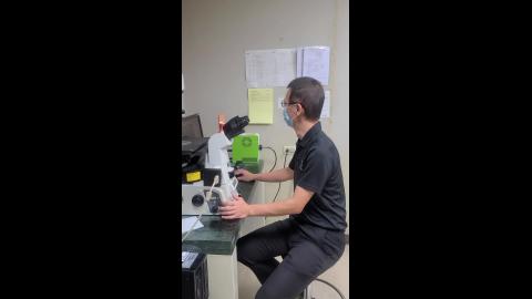 8.成大生理所公用儀器_顯微鏡室倒立顯微鏡使用教學(4)