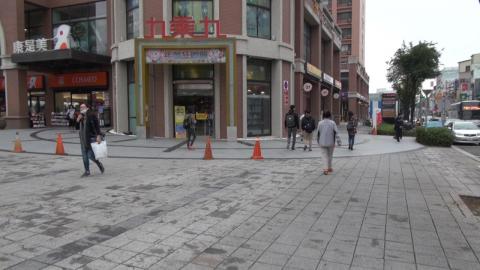 成大校友會館、太子學舍前廣場及人行道淨空  1/11起開罰拖吊