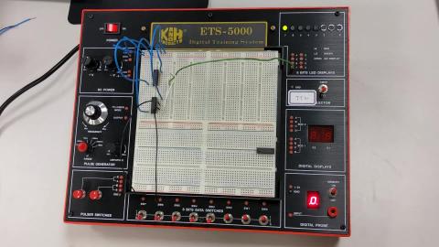 數位系統實驗w2_2.mp4