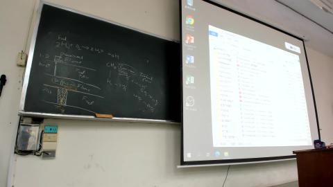 燃燒理論一20211005上課影片-3.mp4