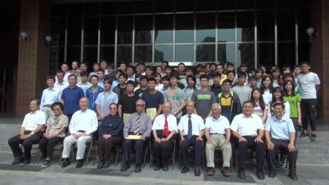 第27屆李克讓獎學金  66人溫馨獲獎