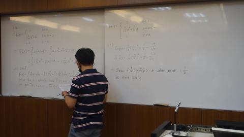 隨機過程hw1-2.MTS