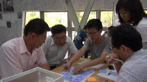 成大設計思考工作坊  角色扮演多方思考