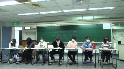 Care Robot Debate.AA2021f