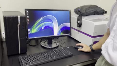 UV微量盤分析-機器操作第二段