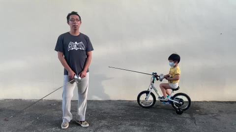 Fencing strategy demonstrated with my son.mp4