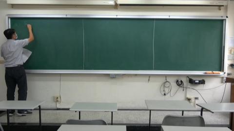 111-1電機2微積分2022.9.7_1/2.mp4