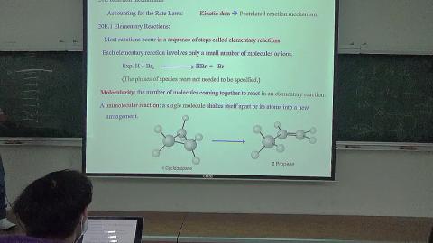物理化學(三) 10/13 上課影片片段 4