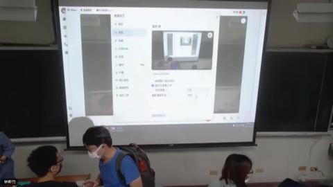 111S1 - 專班經濟學-20221020