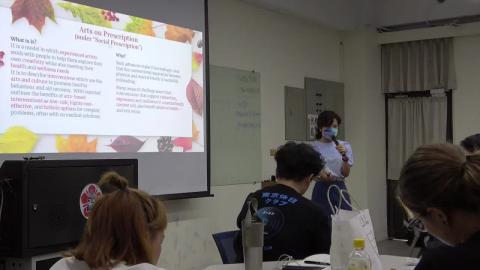 Creative Industries: Experience and Studies I 1004-3