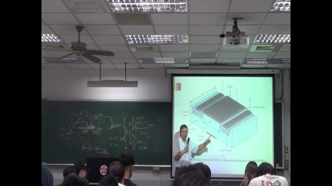 1109_Electronics1_003.MTS