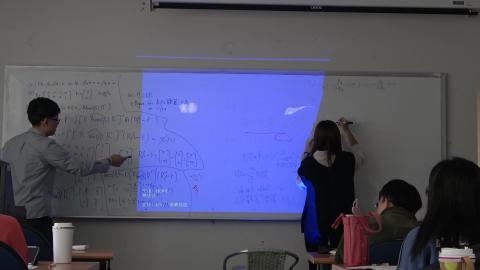 計量經濟學一一般教室202312074.MTS