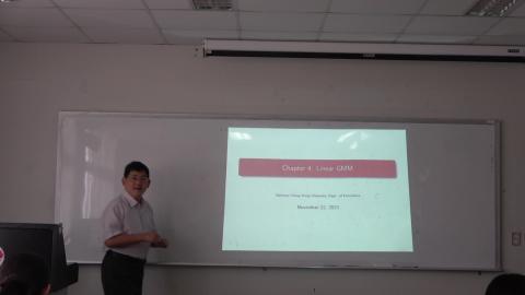 計量經濟學一一般教室202312142.MTS