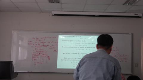 計量經濟學一一般教室202312145.MTS