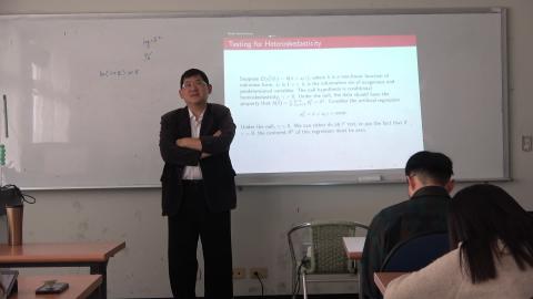 計量經濟學一一般教室202312288.MTS