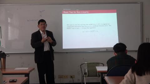 計量經濟學一一般教室202312289.MTS