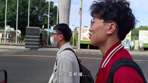 行人穿越馬路.mp4