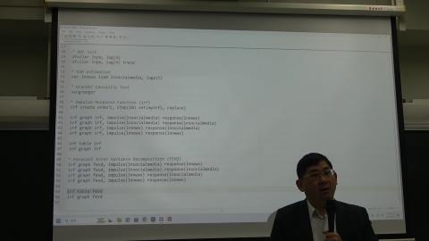 計量經濟學二電腦教室-20240314-15.MTS