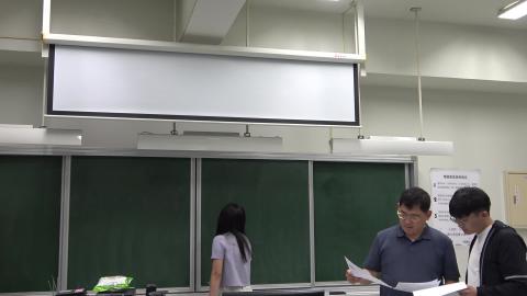 計量經濟學二電腦教室-20240411-4.MTS