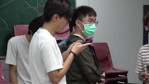 112-2專題模型製作B_ W13_05016.mp4