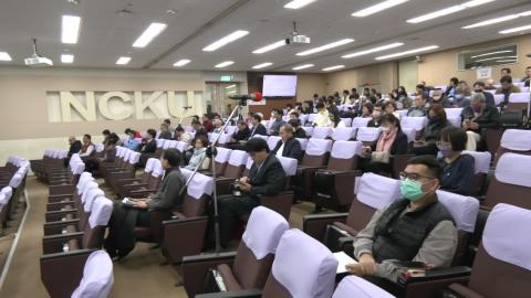 1131225校務會議-4