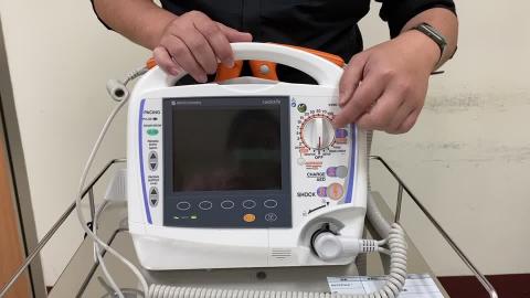 NK電擊器-01.ECG監測