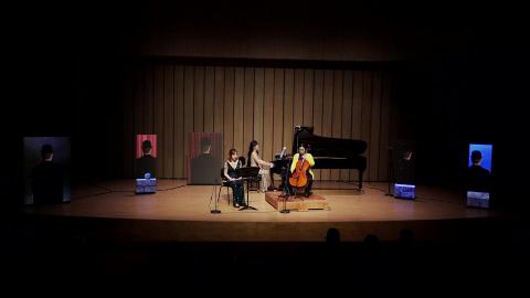 03 Five Impressions of a Holiday (Goossens)