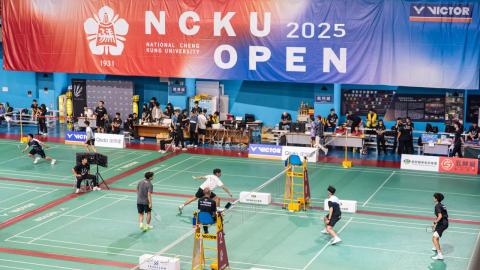 【影音】第 32 屆藝群成大羽球公開賽火熱開打　新銳國手江建葦及吳軒毅助陣開幕.mp4