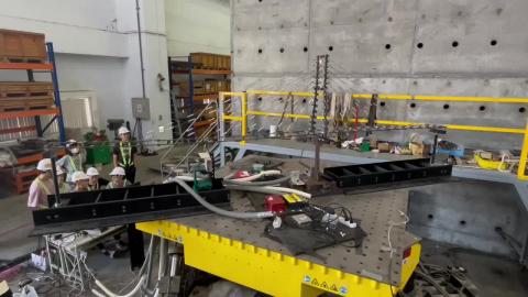 ALL_Z_Sweep_Sine.mp4