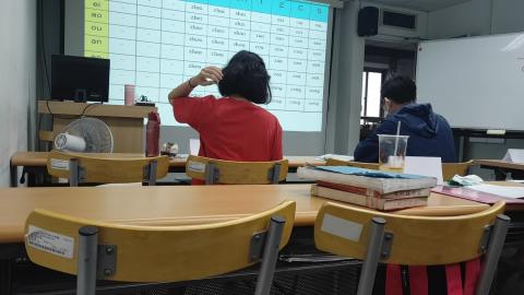 VID20200318161403.mp4