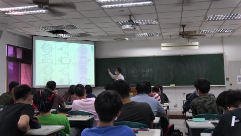 工程圖學(二)W4-3.MTS